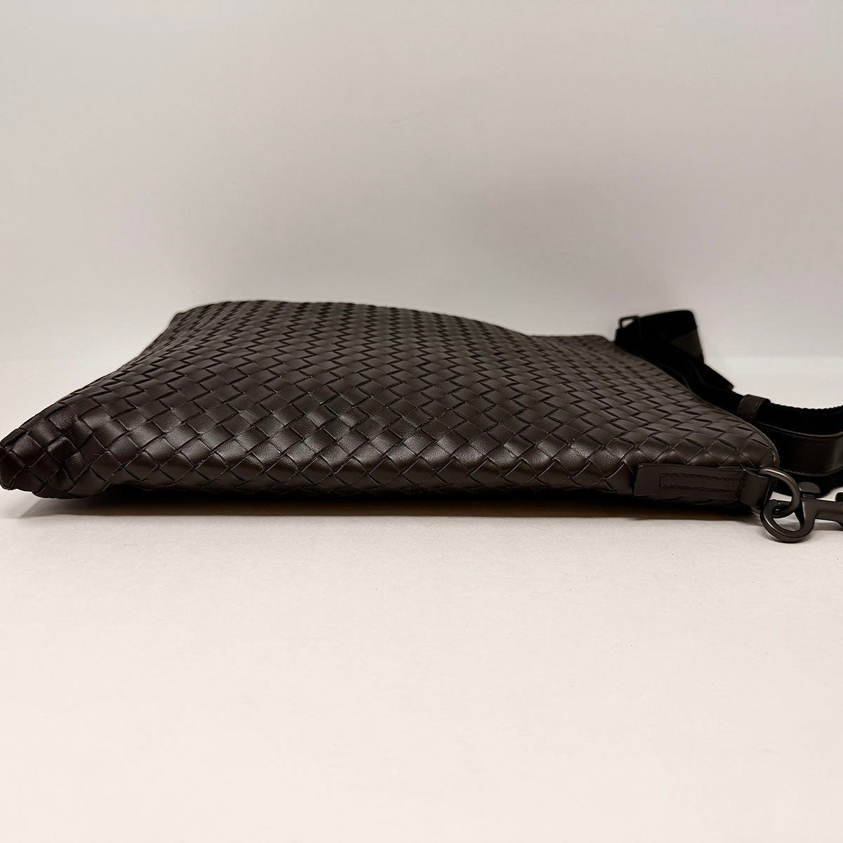 Bottega Veneta Intrecciato Flat Messenger Bag
