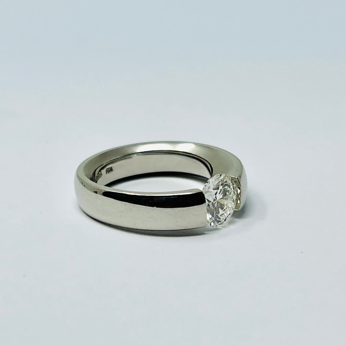 Platinum Solitaire Ring with 1.28ct Diamonds