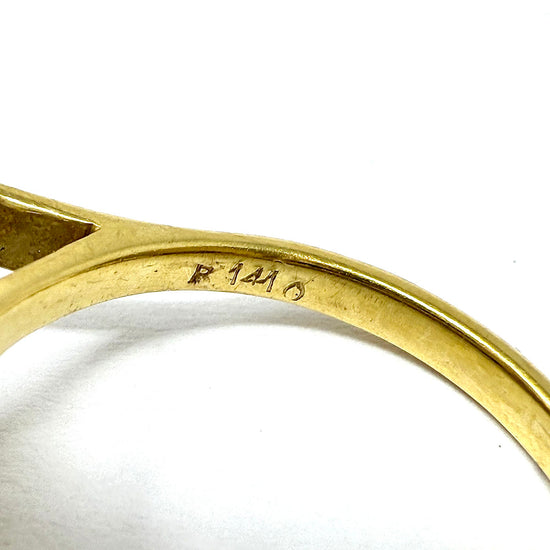 18K Gold Ring with Baroque Pearl and 6 Diamonds