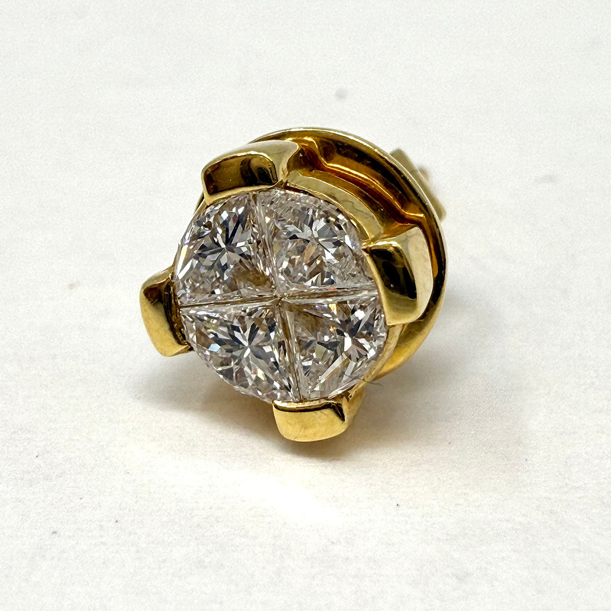 18K Gold Diamond Stud Earrings