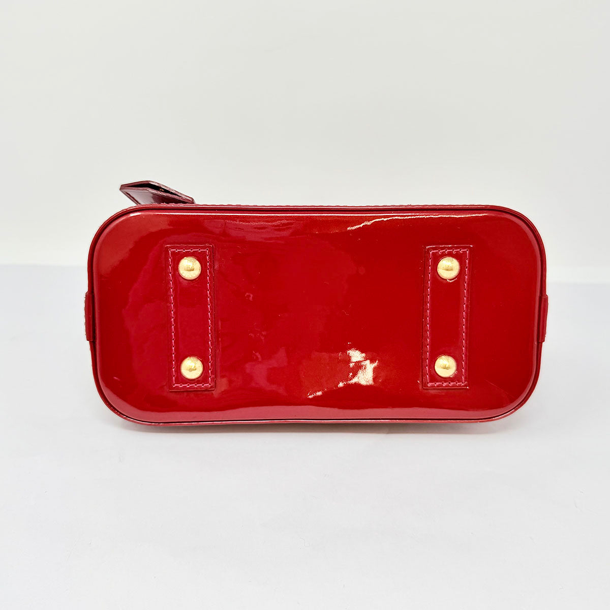 Louis Vuitton Monogram Alma Vernis Handle Bag