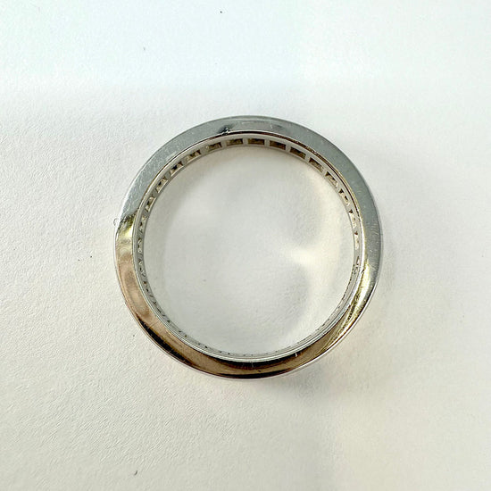 Platinum Ring with 15 Diamonds and 15 Sapphires