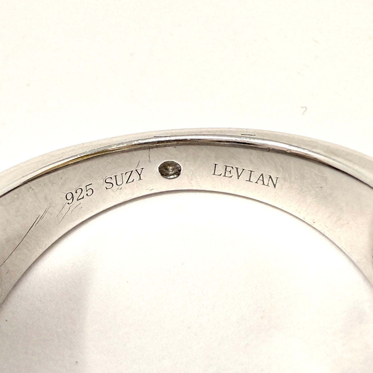 Levian Ring