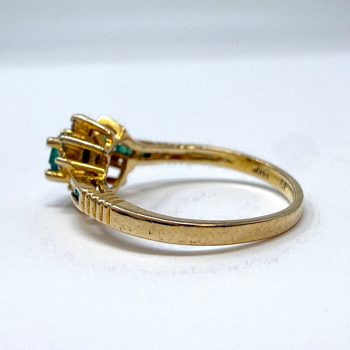 14K Gold Ring with Emerald and Diamond