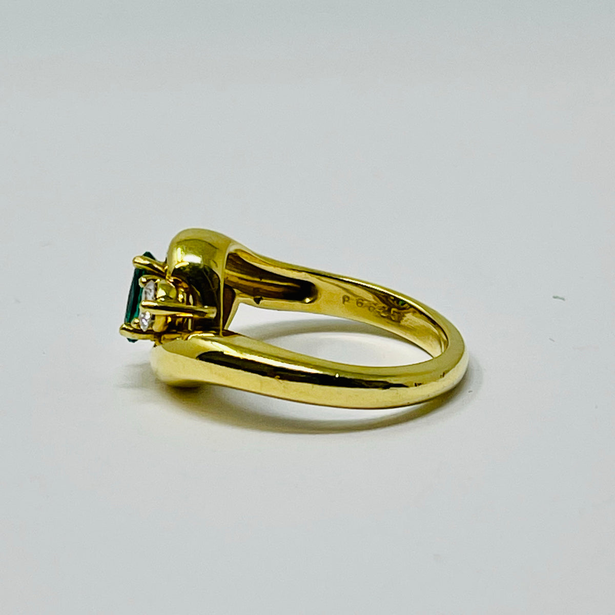 Kurt Wayne Ring with Emerald and Diamond