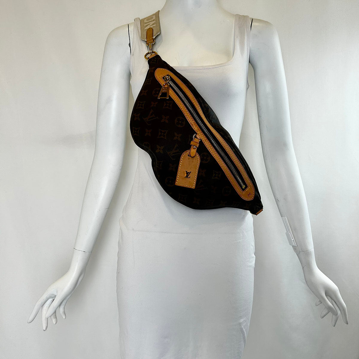 Louis Vuitton Crossbody