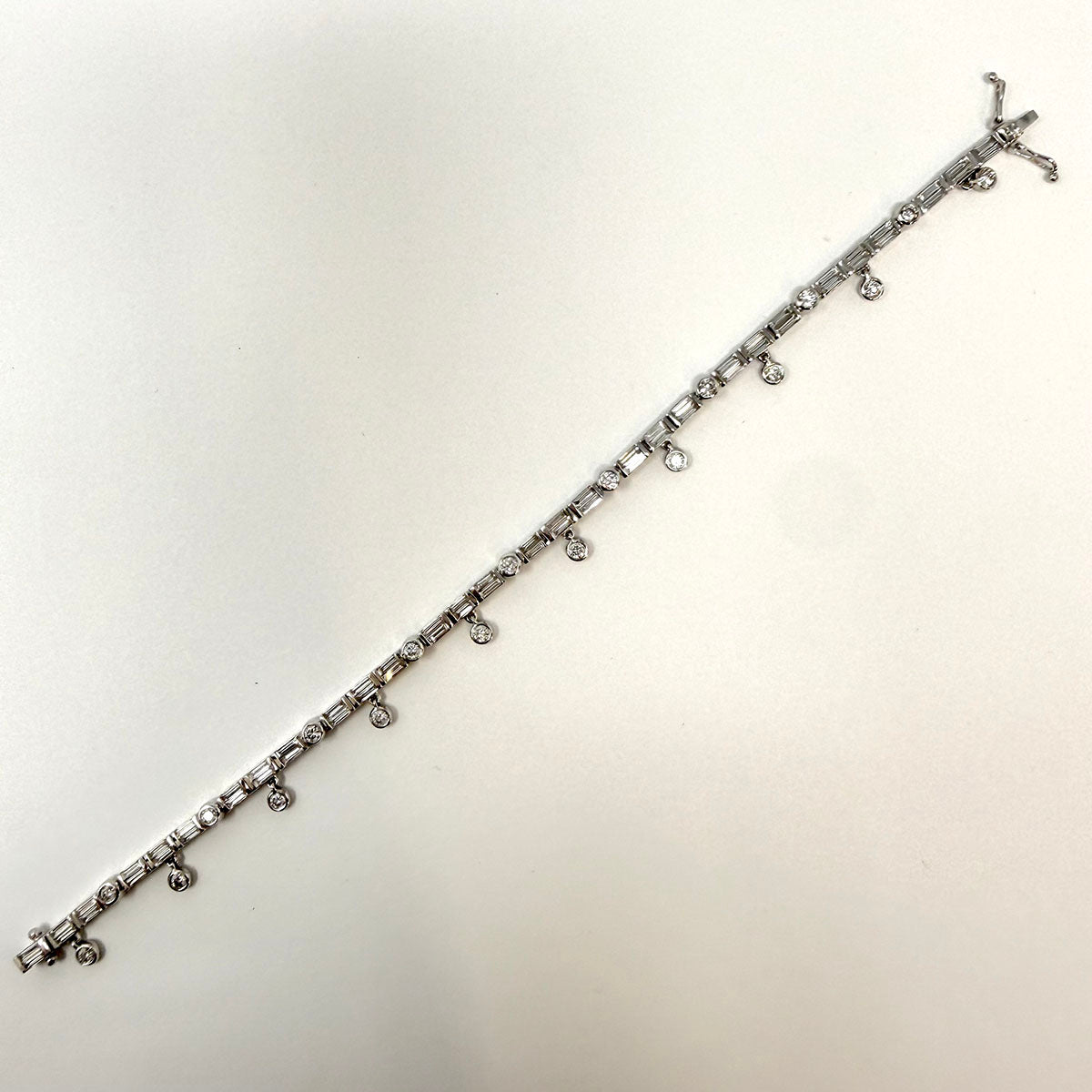 18K White Gold Diamond Bracelet