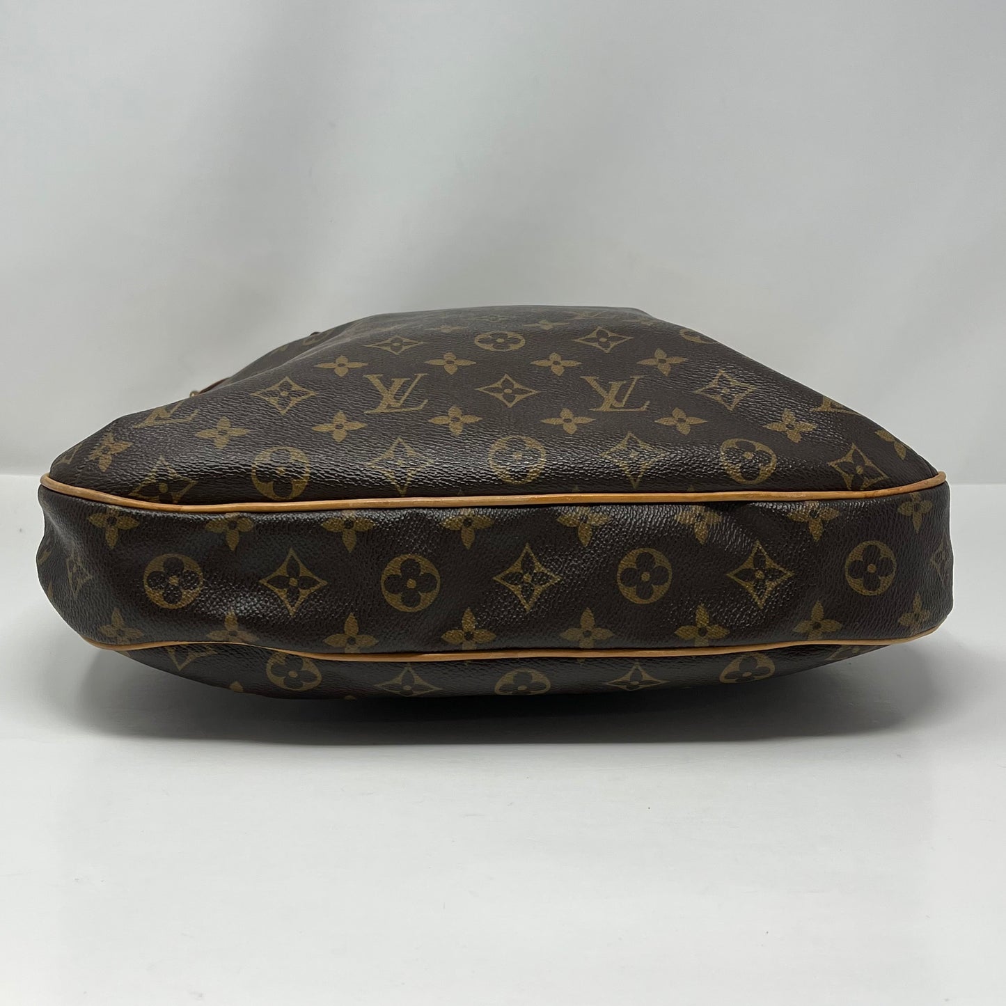 Louis Vuitton Tote