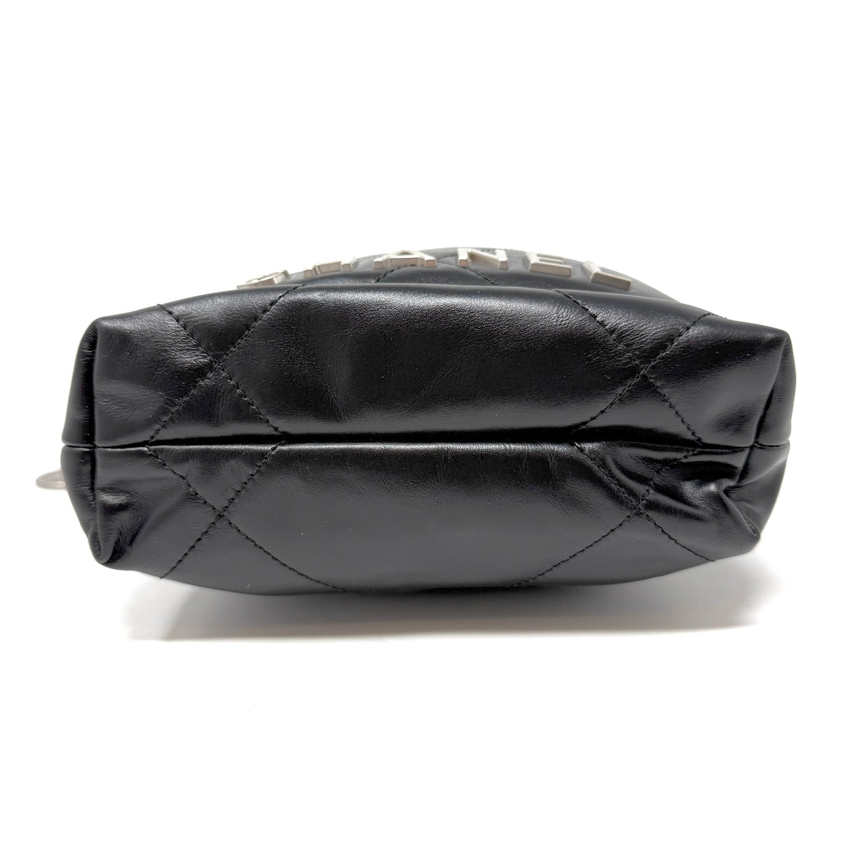 Chanel 22 Mini Handbag