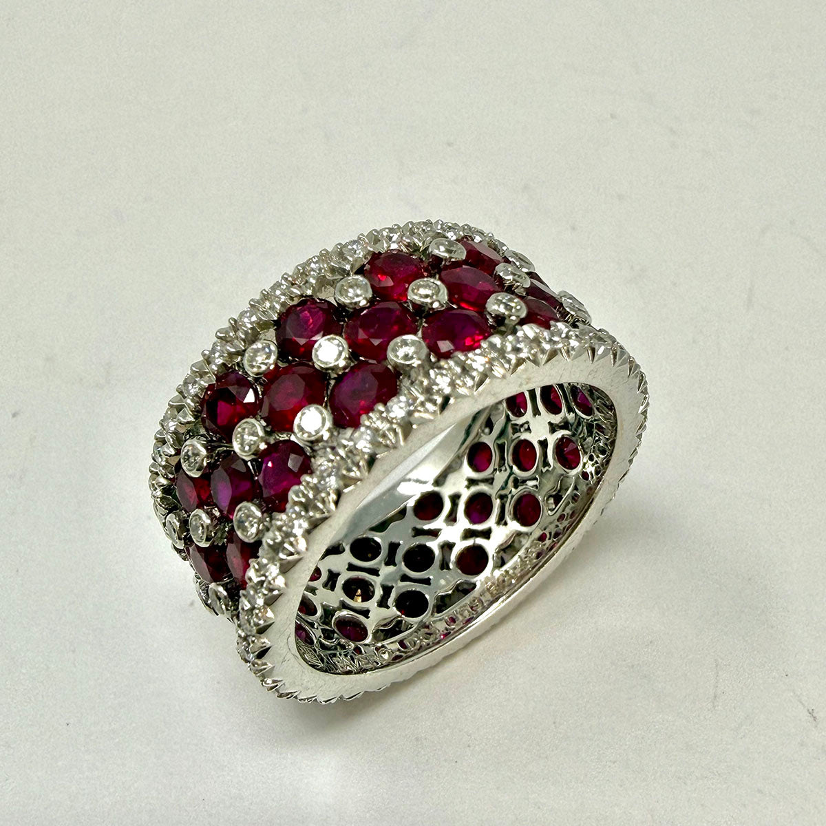 Favero 18K White Gold Eternity Ring with Ruby and Diamond