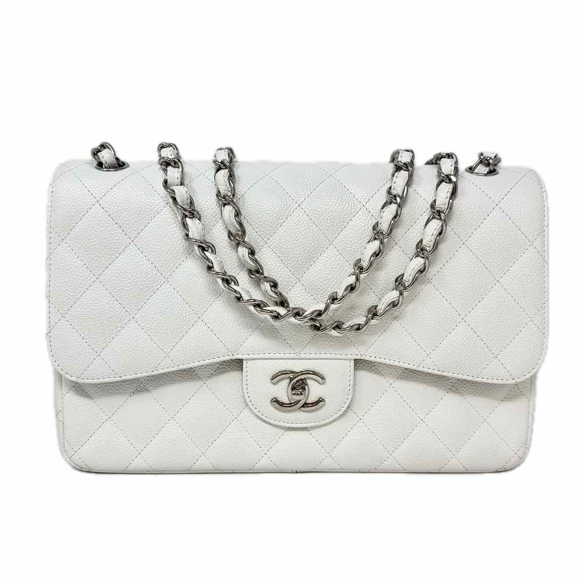 Chanel Classic Jumbo Double Flap Shoulder Bag