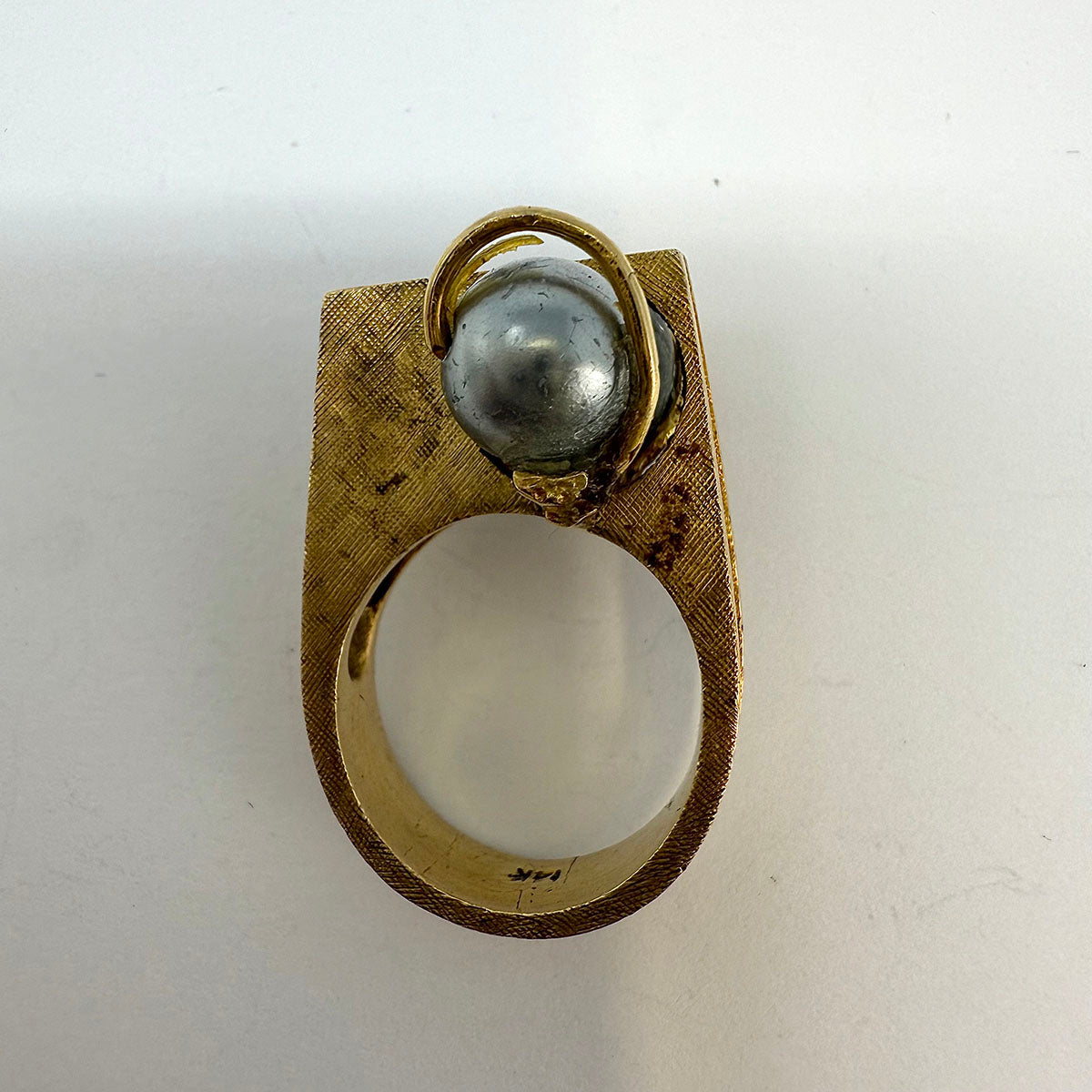 Pearl Ring