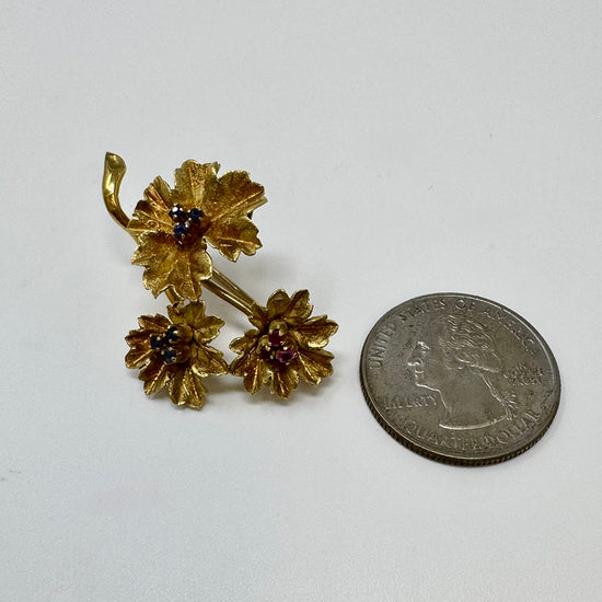 18K Gold 2 Flower Pin with Sapphire and Ruby