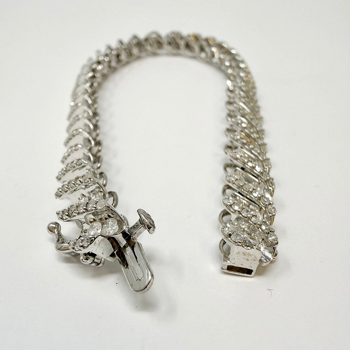14K White Gold Diamond Bracelet