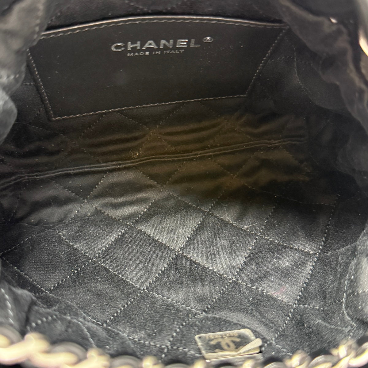 Chanel 22 Mini Handbag