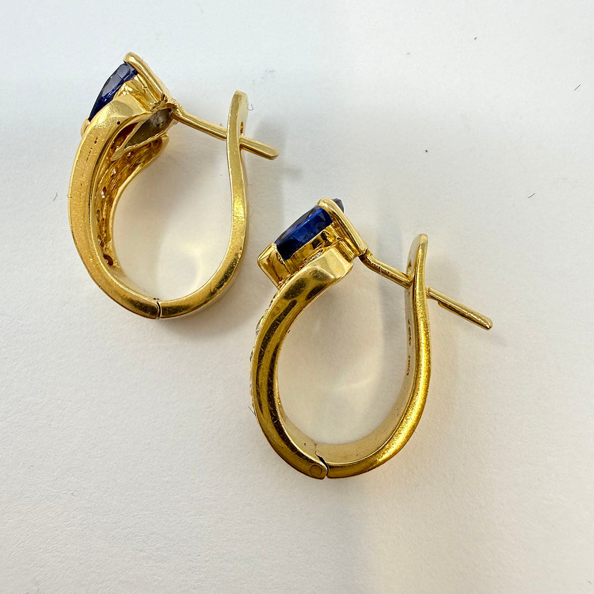 18K Yellow Gold Huggie Earrings With Sapphire and Diamonds