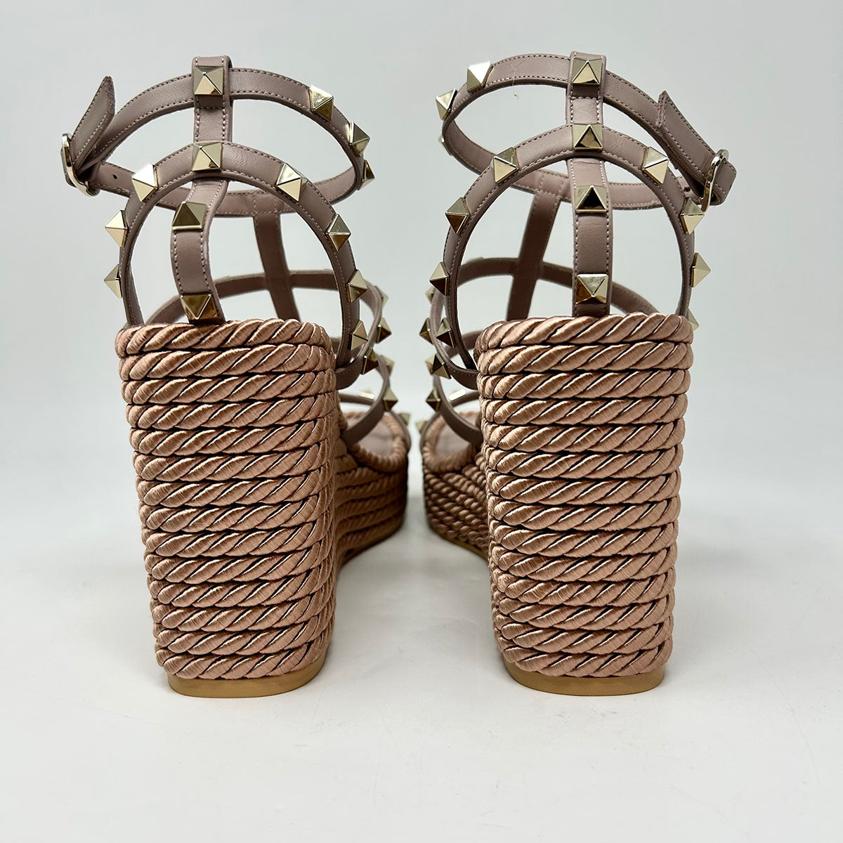 Valentino Wedge