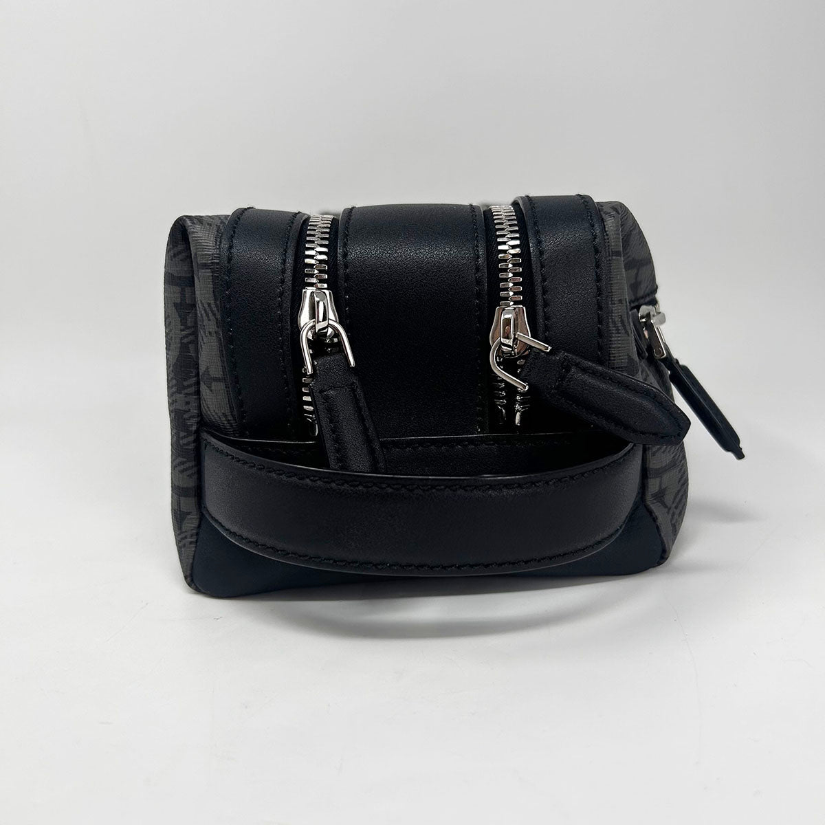 Salvatore Ferragamo Printed Toiletry Bag