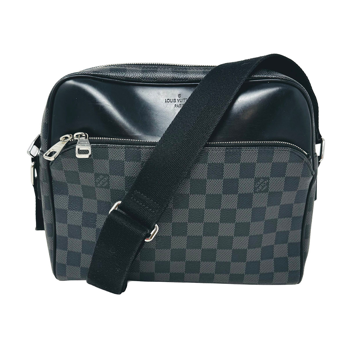 Louis Vuitton Messenger Bag