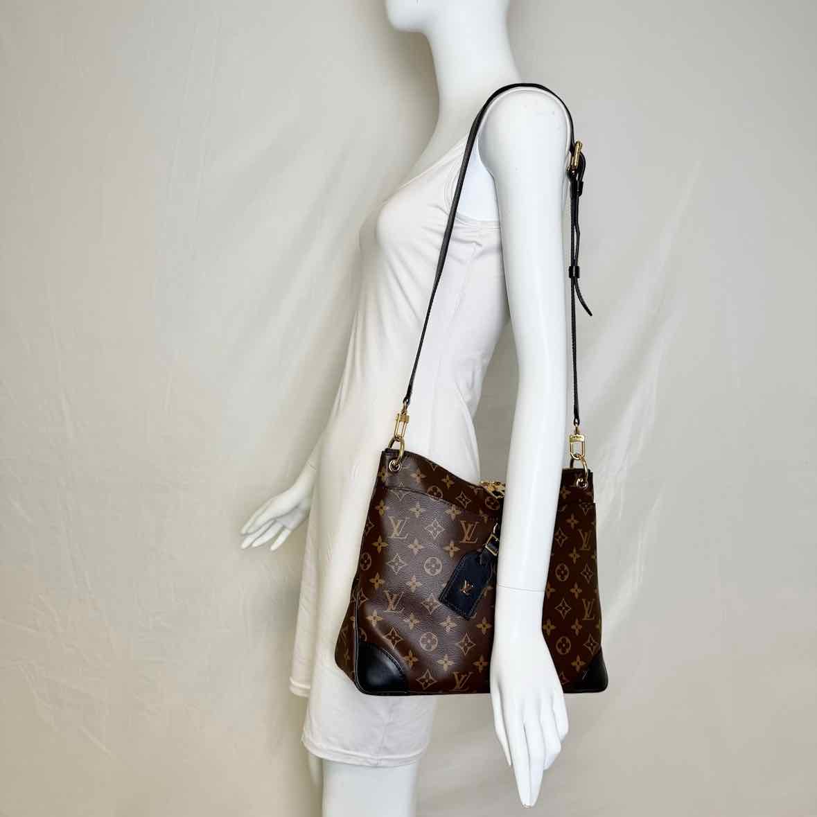 Louis Vuitton Crossbody