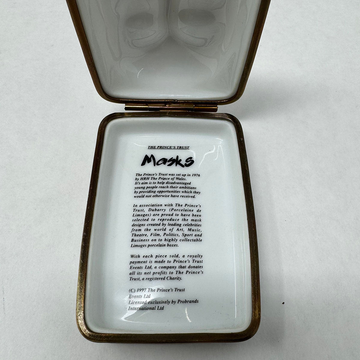 Prince's Trust Lim Ed Mask Trinket Box: Sting