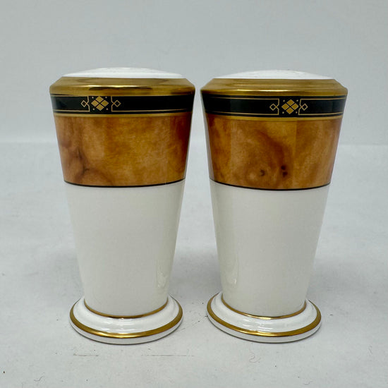 22 Pcs: 4 5 Pc Place Settings Cabot China with Salt and Pepper