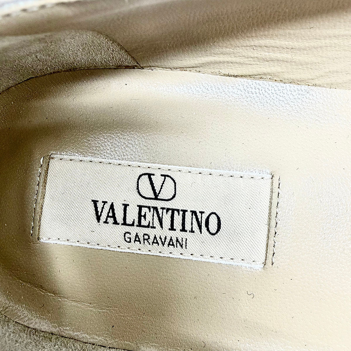 Valentino Flats