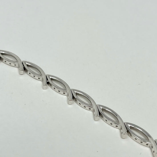 14K White Gold Necklace with 0.75ct White and 0.9ct Black Diamonds