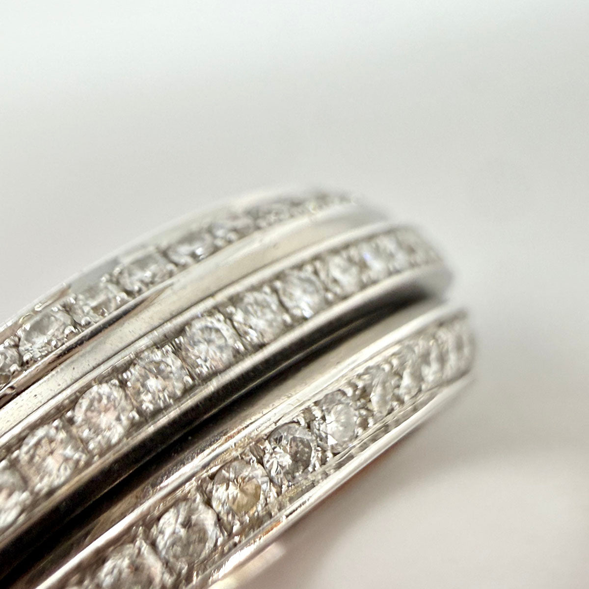 Stenzhorn 18K White Gold Diamond Ring