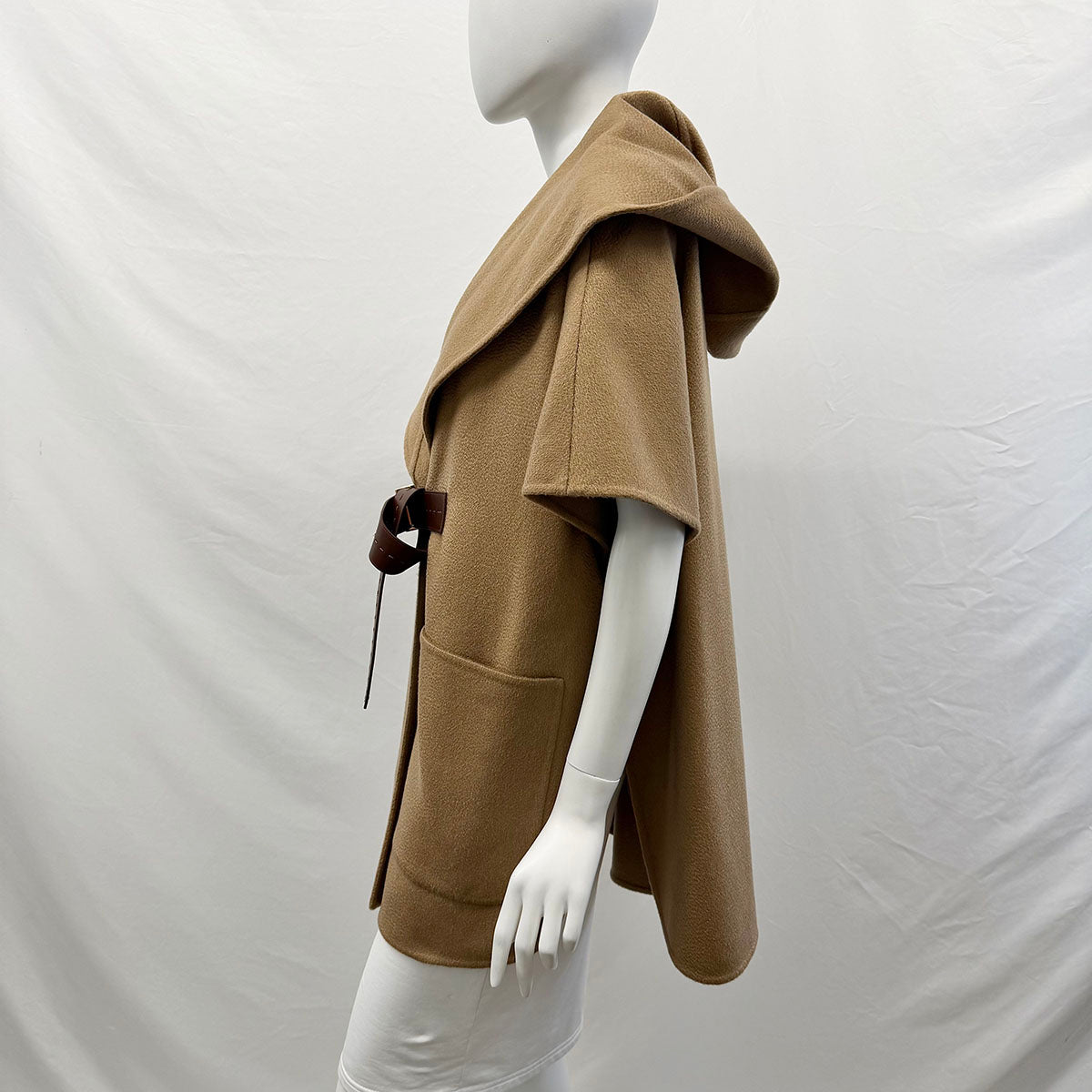 Max Mara Cape