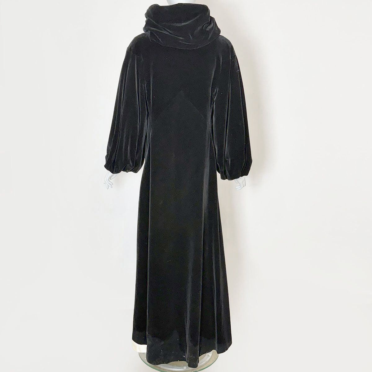 Black's Coat