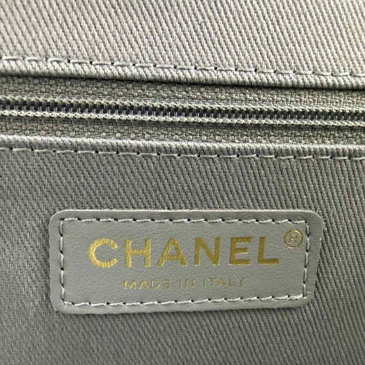 Chanel Shoulder Bag
