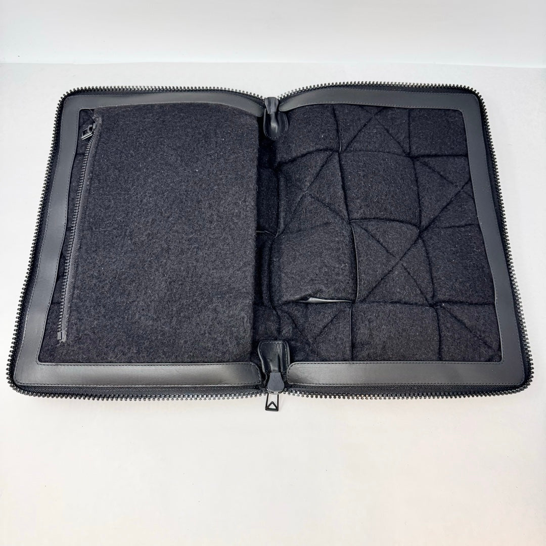 Bottega Veneta Intrecciato Laptop Cover