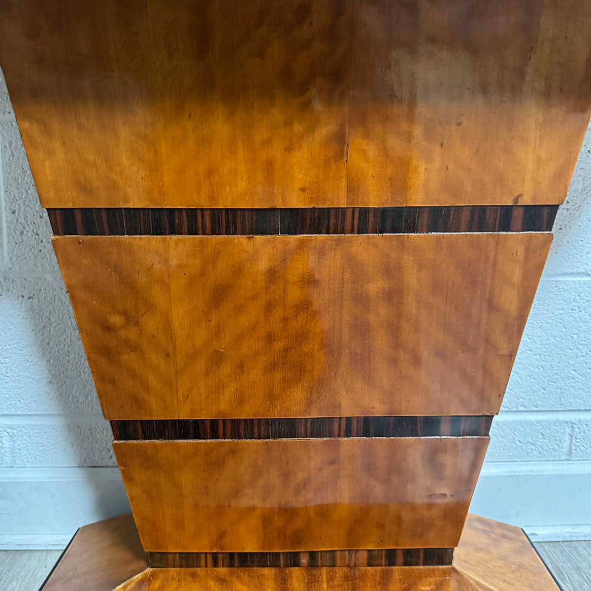 Deco Wood Console Table