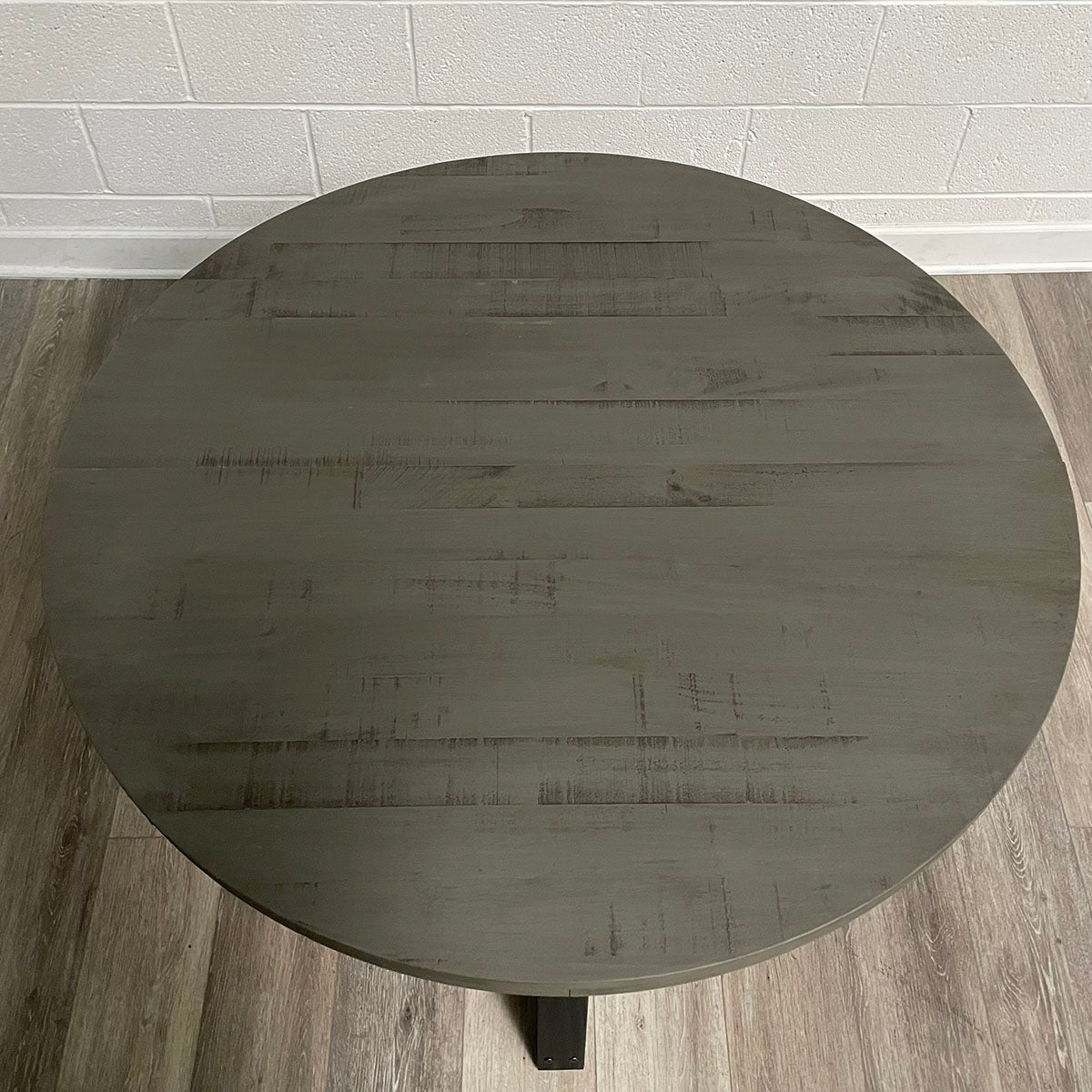 Pine Round Solid Wood Dining Table