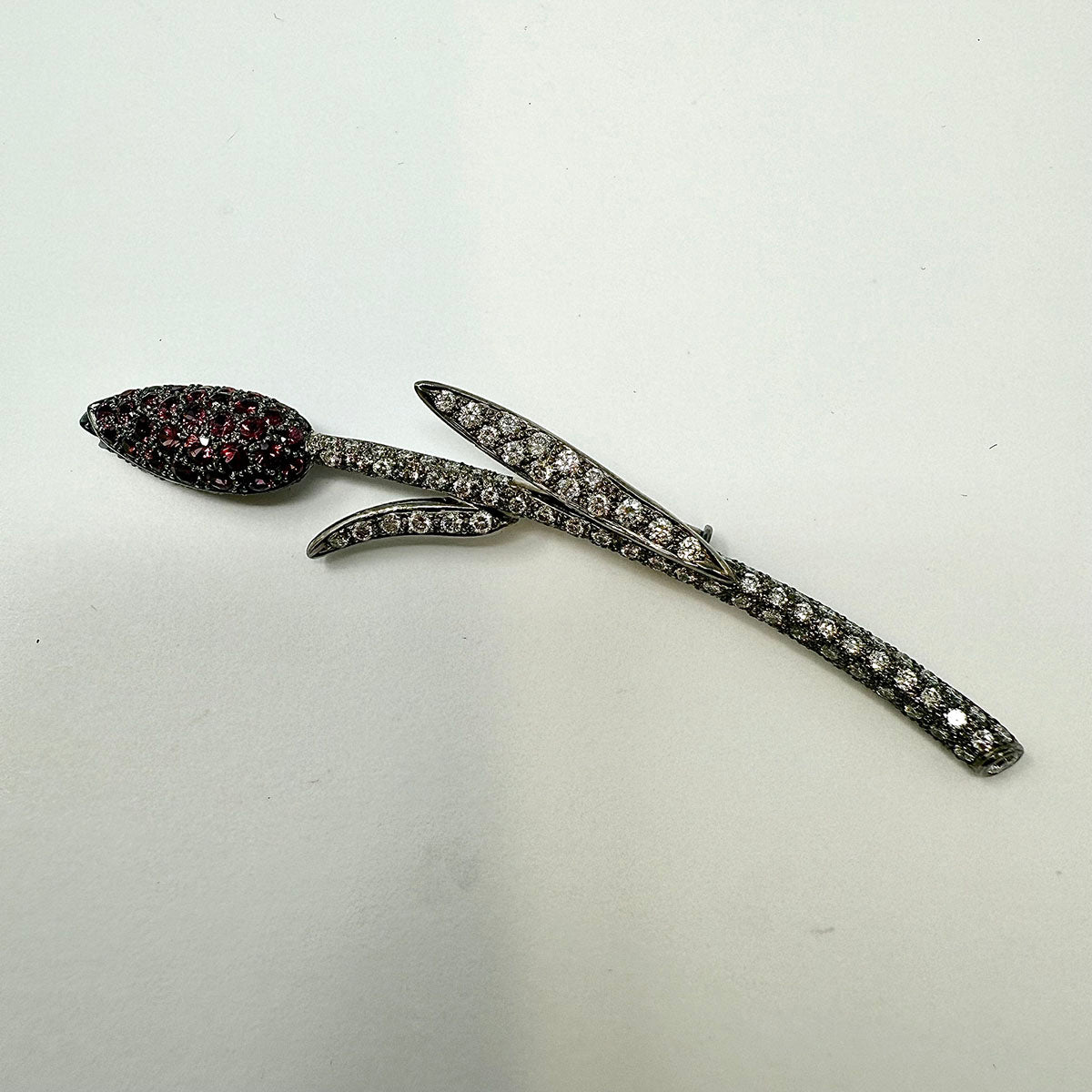 18K White Gold Diamond and Red Sapphire Flower Pin