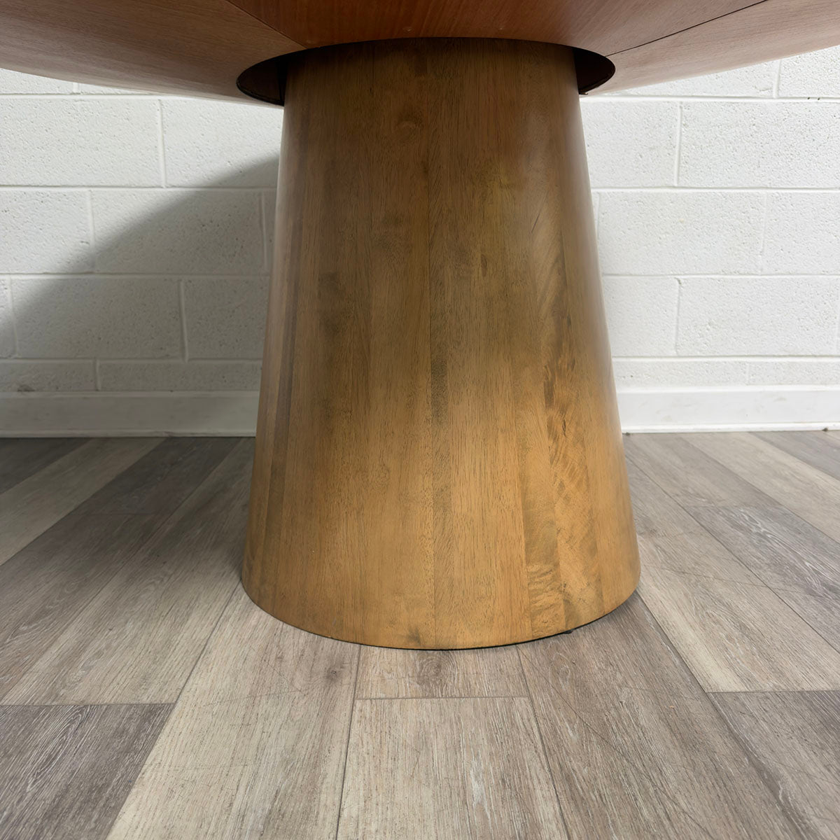 Round Dining Room Table