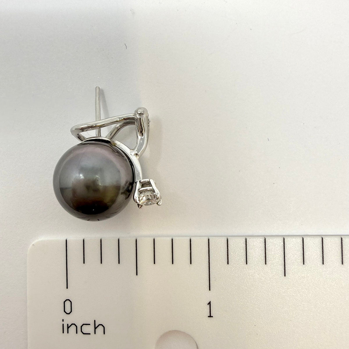 Platinum  Earrings with 12.8mm Tahitian Pearl and Diamond