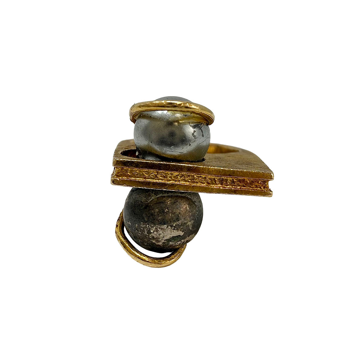Pearl Ring