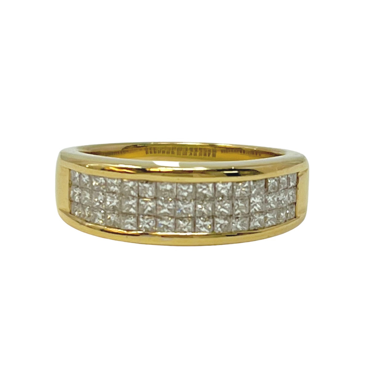 18K Gold Ring with Invisible Set Diamonds