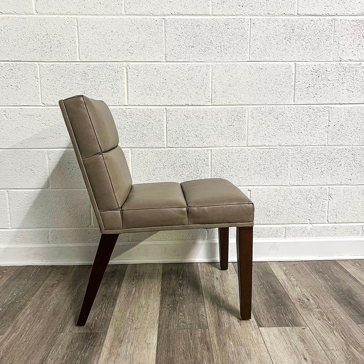 Set Of 4 Bright Chair Company Dining Chairs