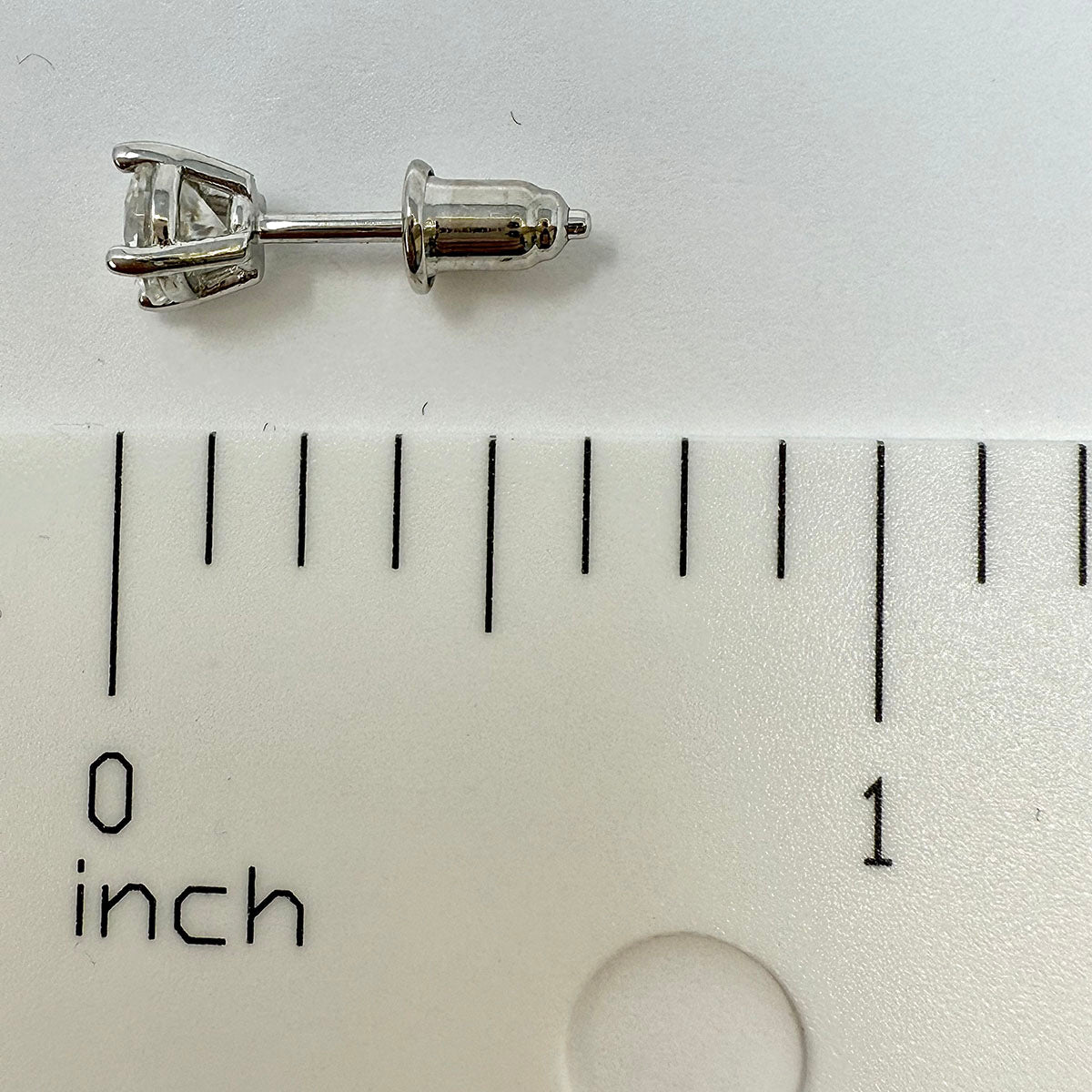 5mm Round Moissanite Stud Earrings