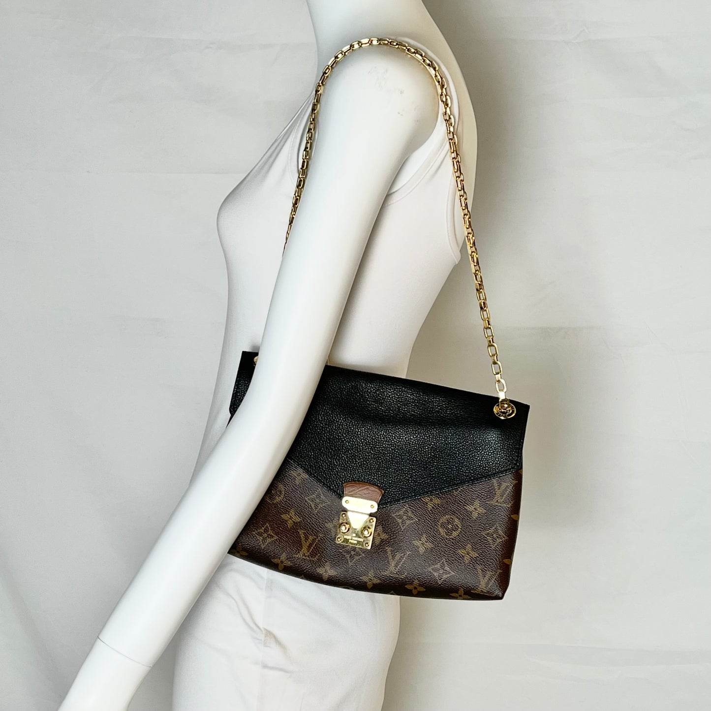 Louis Vuitton Monogram Pallas Chain Shoulder Bag