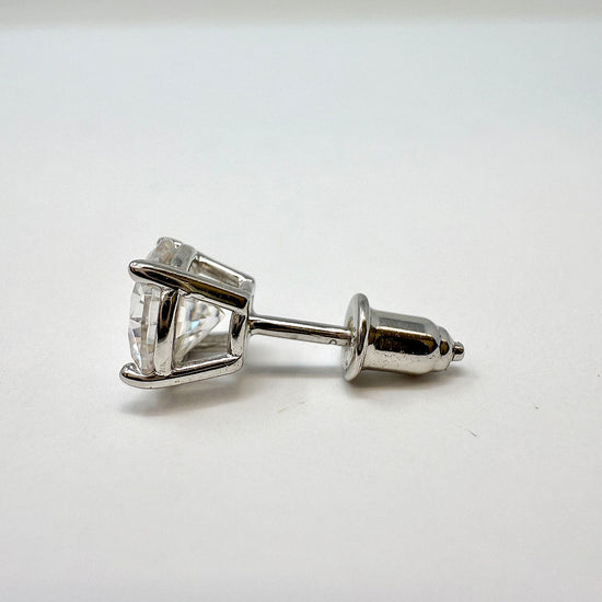 7mm Round Moissanite Stud Earrings