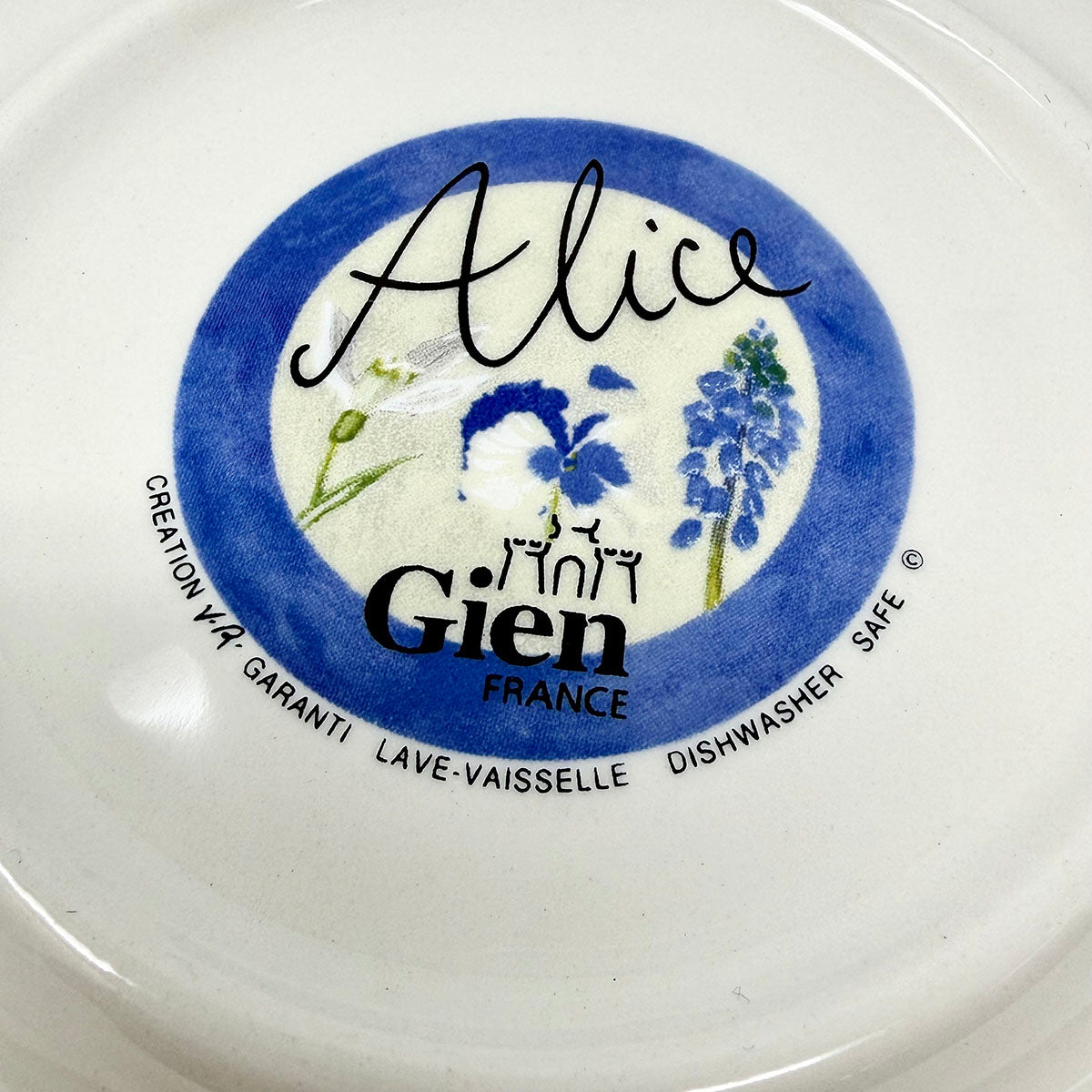 12 Cup & Saucer Sets