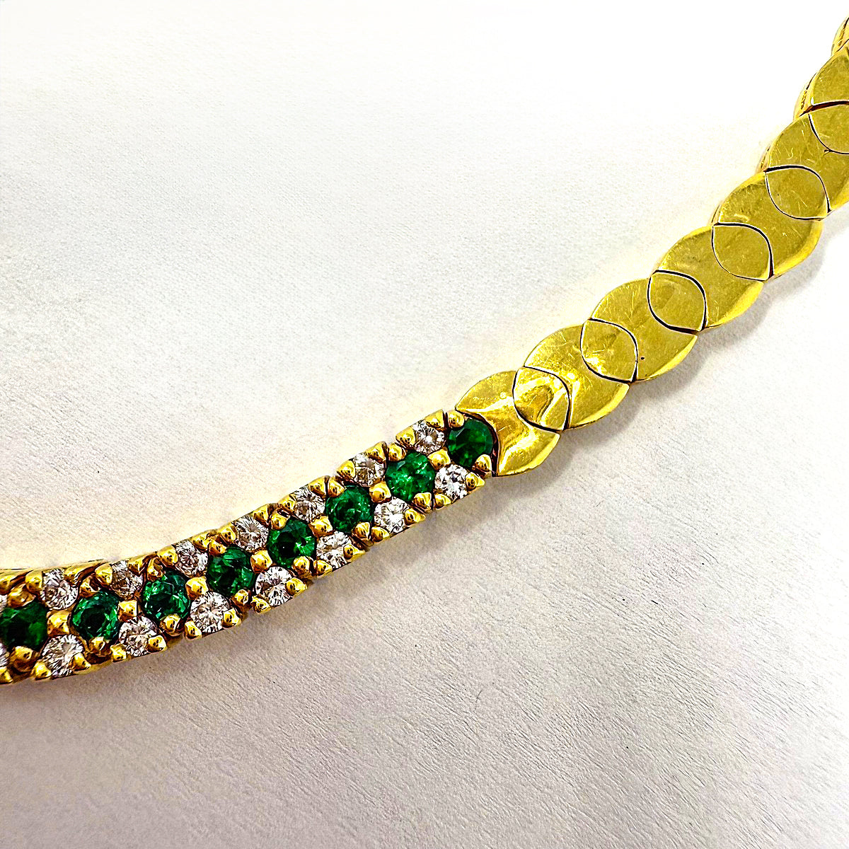 18K Gold Necklace with 33 Emeralds and 64 Diamonds