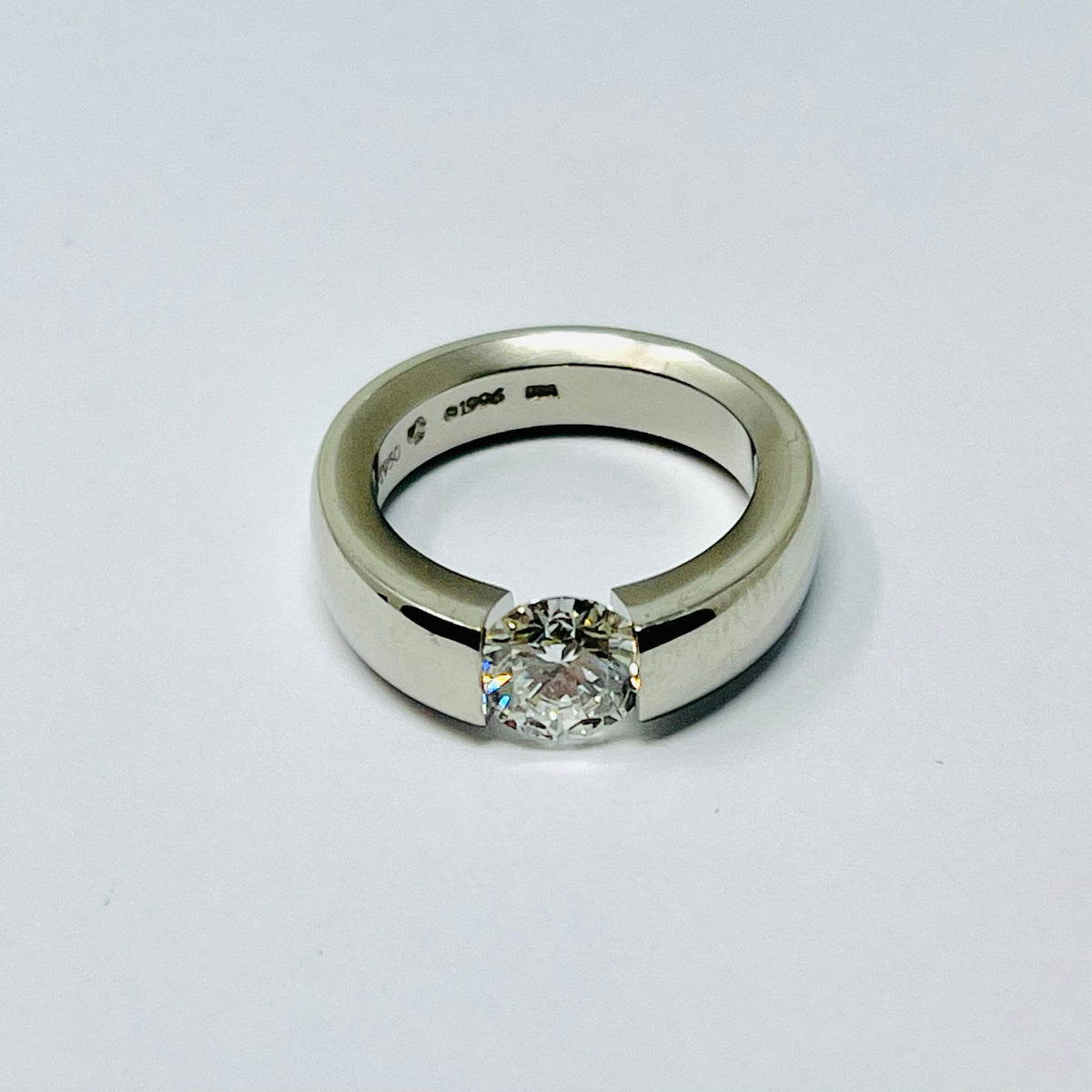 Platinum Solitaire Ring with 1.28ct Diamonds