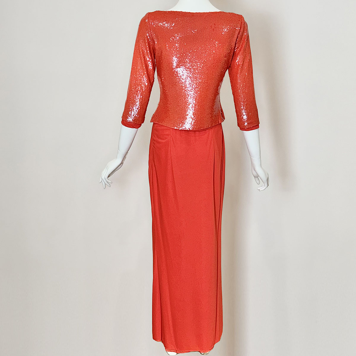 Halston 2 PC Set