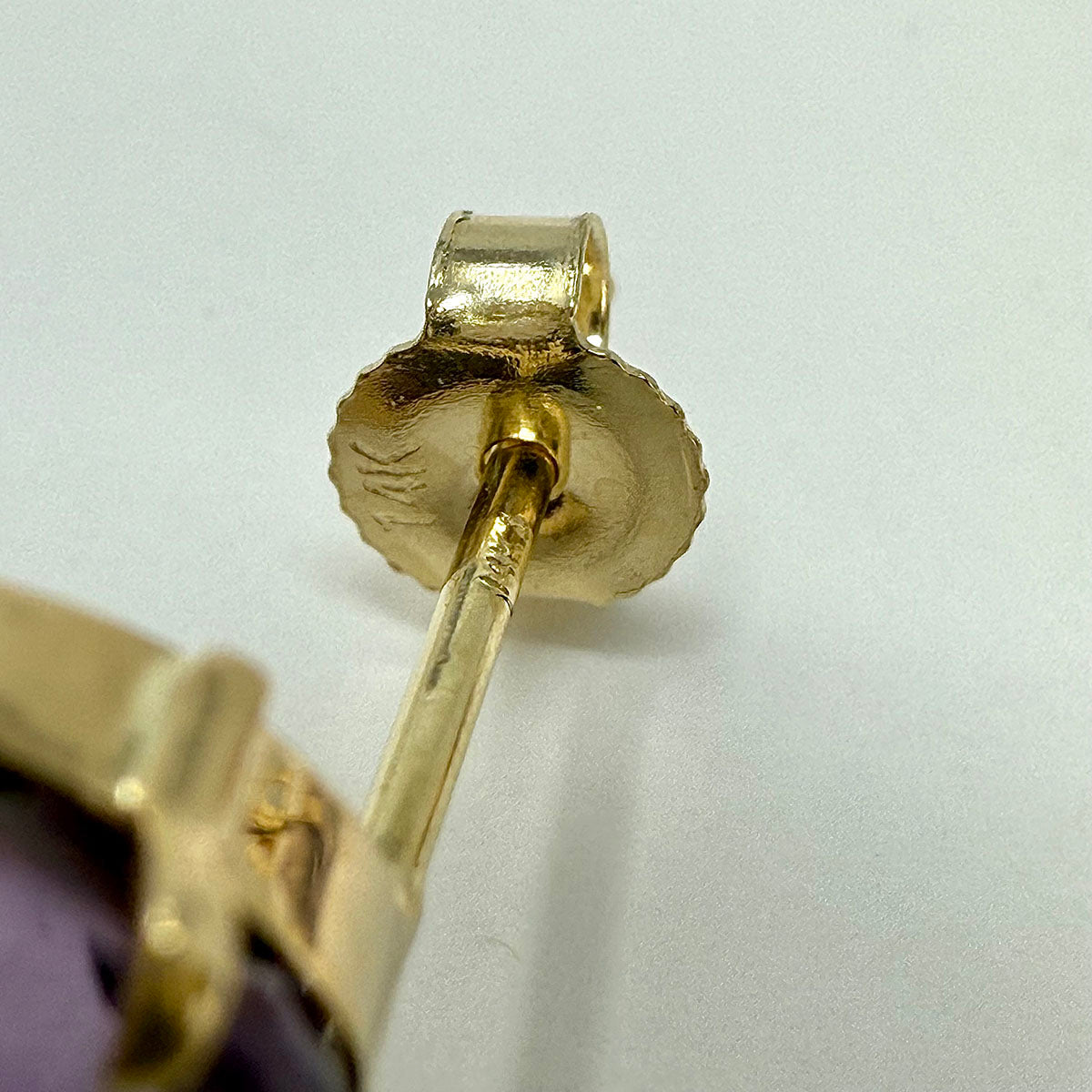 14K Gold Oval Amethyst Stud Earrings