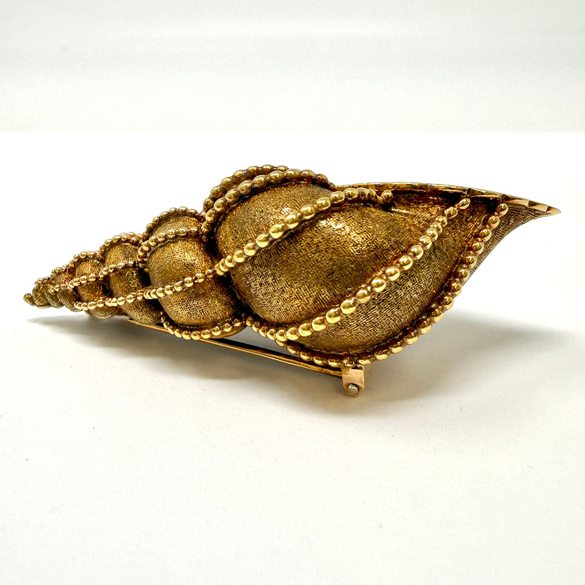 Tiffany & Co. Vintage 18K Gold Seashell Brooch